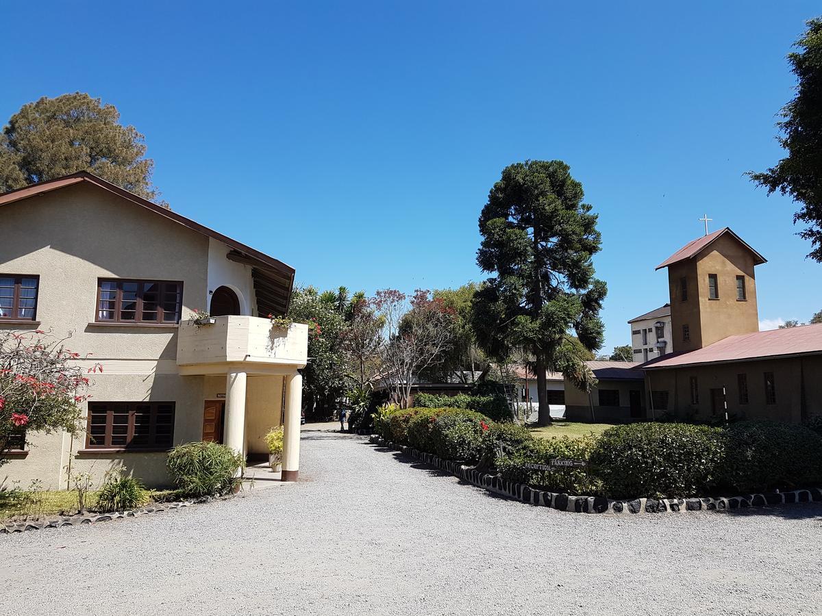 Karibuni Center Hotell Mbeya Eksteriør bilde