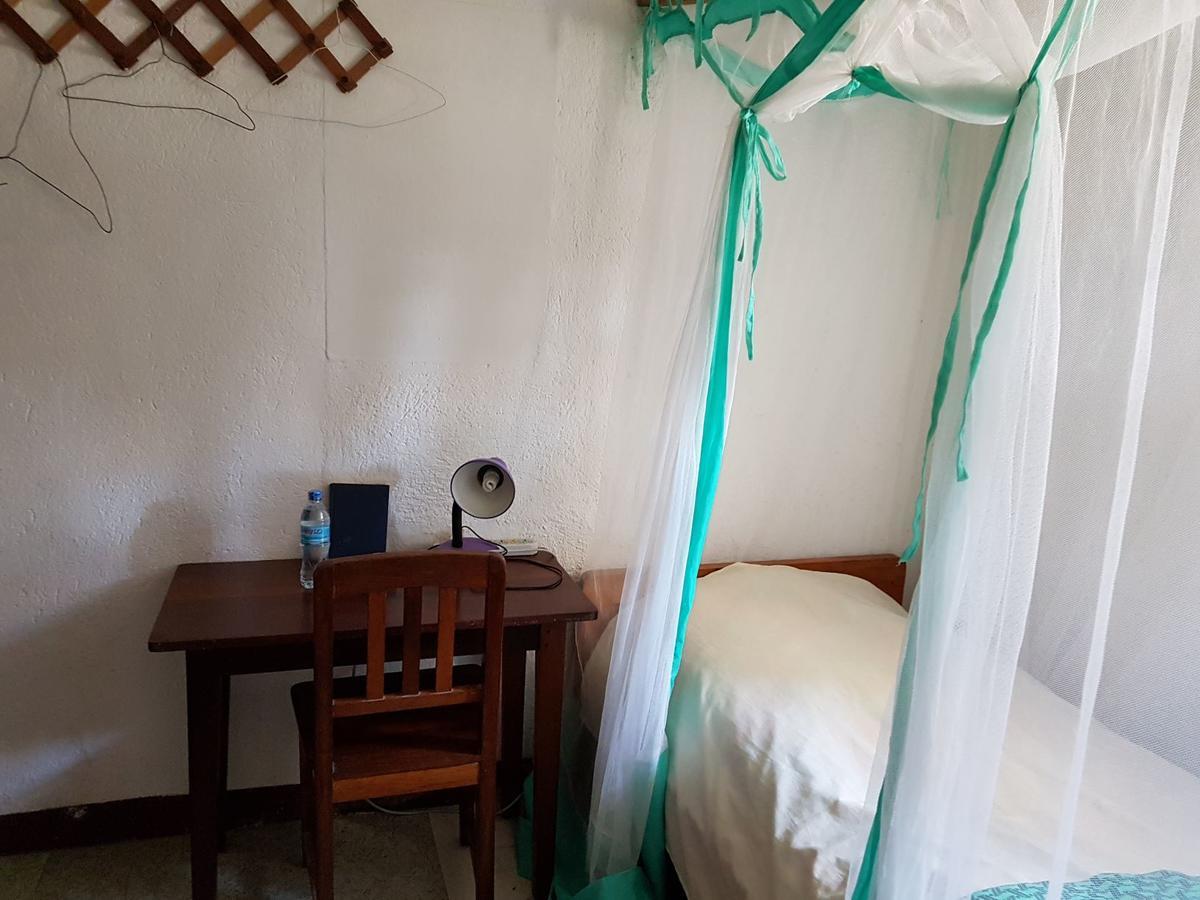 Karibuni Center Hotell Mbeya Eksteriør bilde